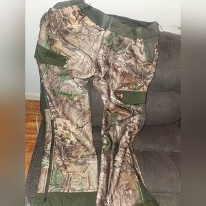 Used womens 4 cold gear under Armour pants camouflaged with pink accents